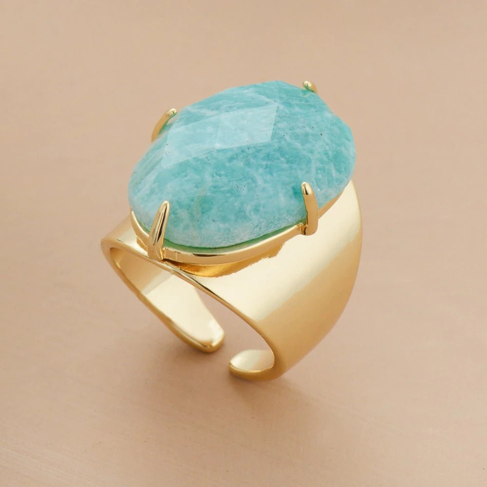Justerbar statement-ring med amazonitt