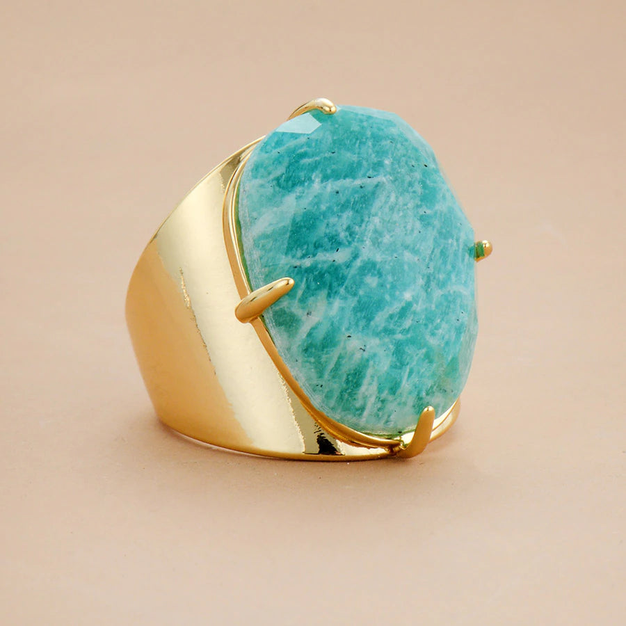 Justerbar statement-ring med amazonitt