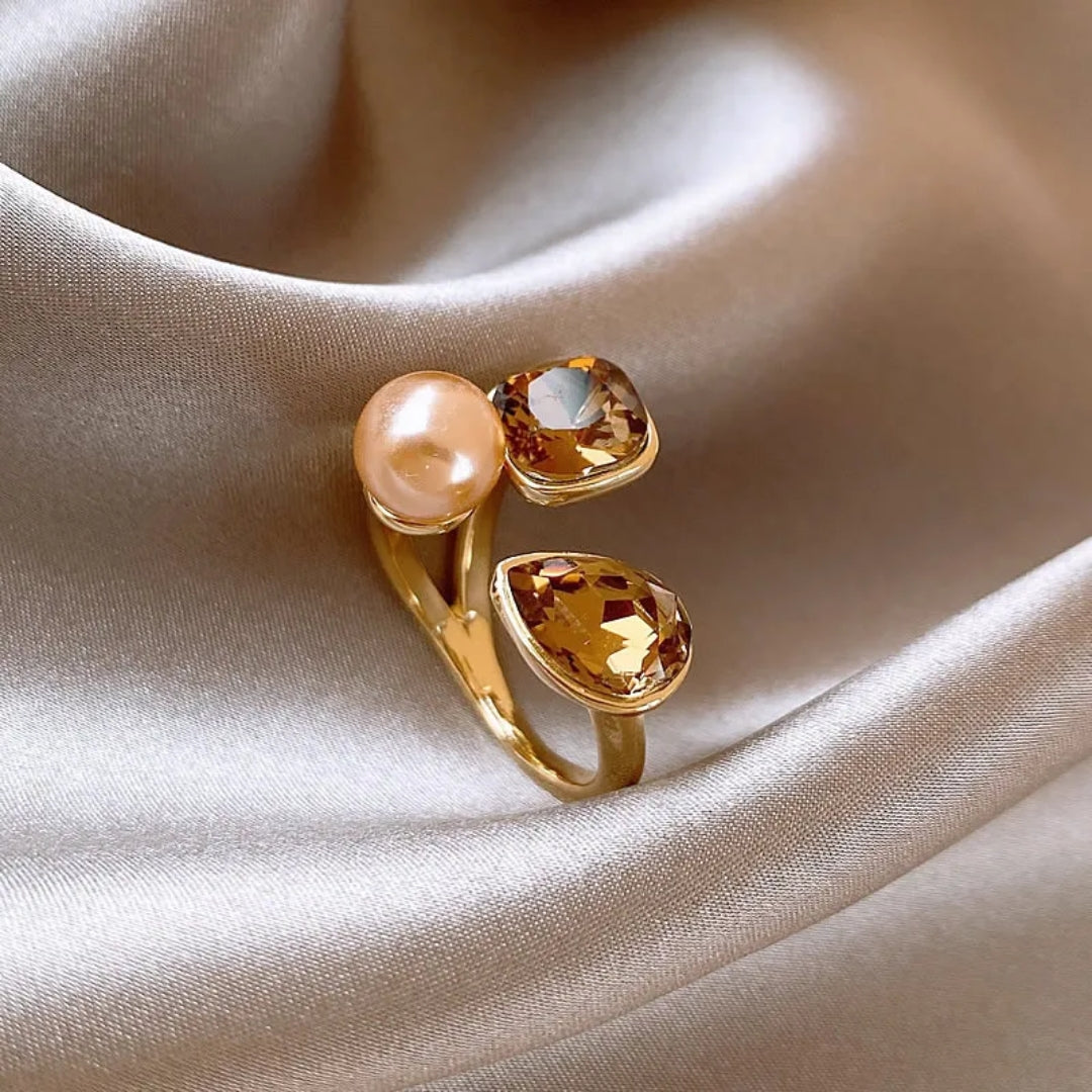Anello regolabile con perla e cristallo