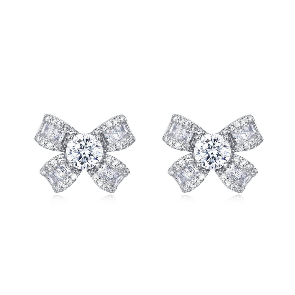 Boucles d'oreilles élégantes en argent sterling 925 avec moissanite florale et pierres centrales éclatantes