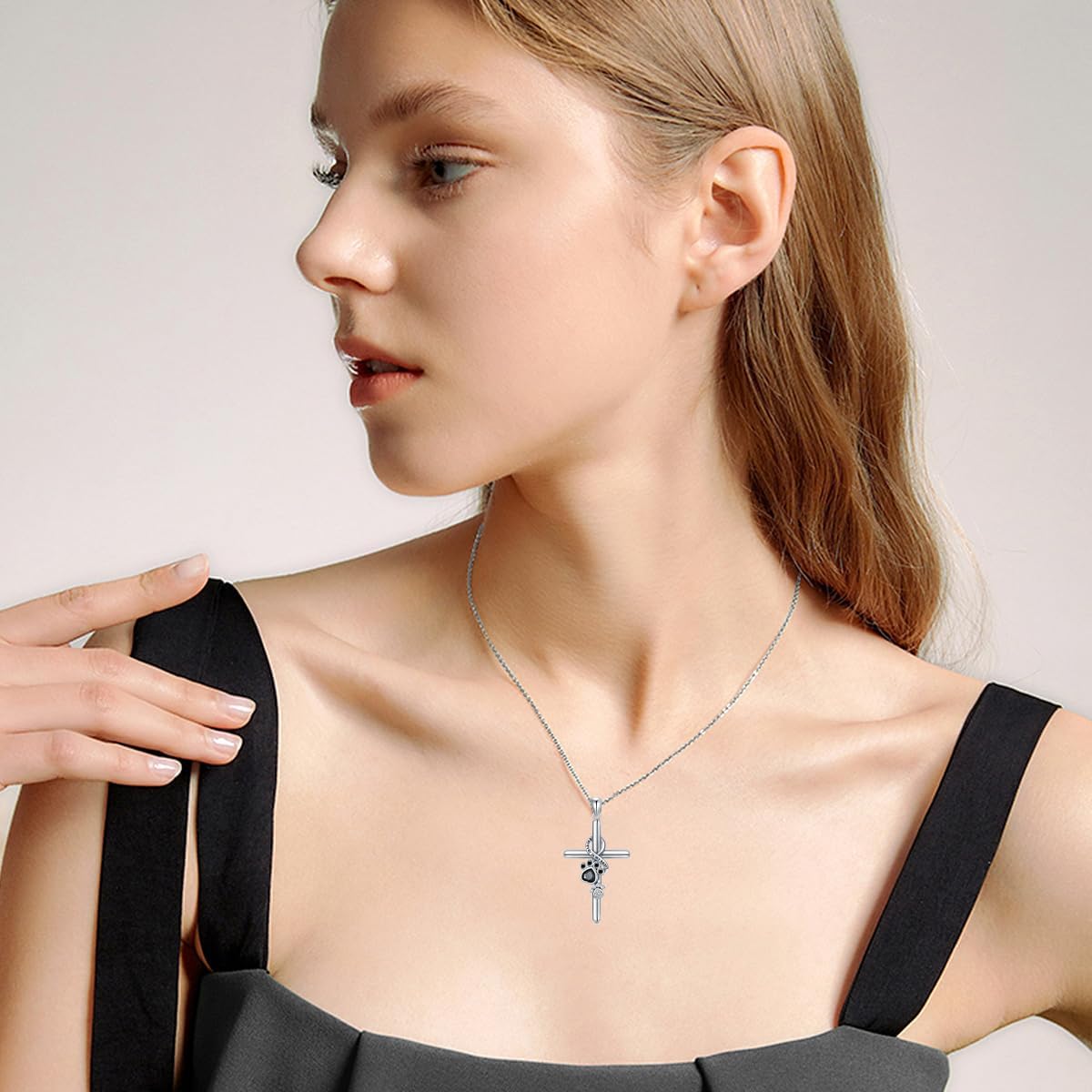 Κολιέ με πατουσάκι και σταυρό από ασήμι 925 sterling