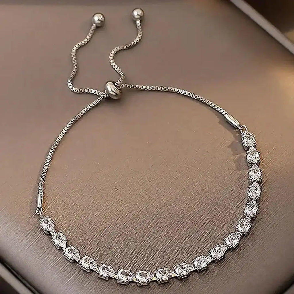 Bracciale regolabile con pietre geometriche