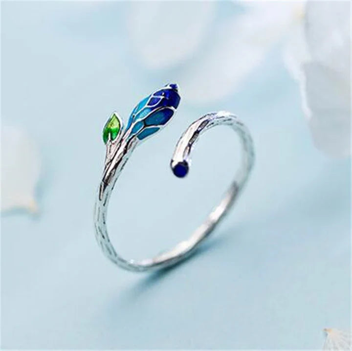 Verstellbarer Blätterringe mit blauem Emaille in Silber