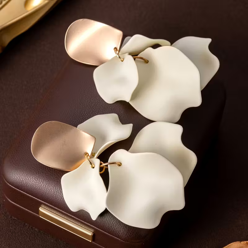 Boucles d’oreilles florales abstraites