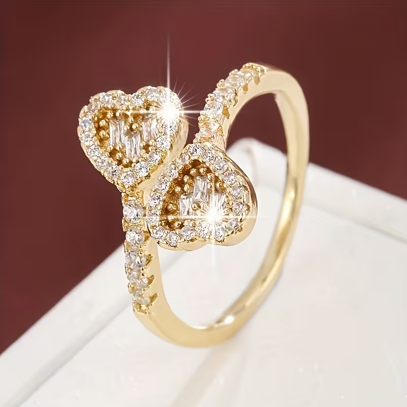 Verstellbarer Ring in Herzform, leuchtendes Gold